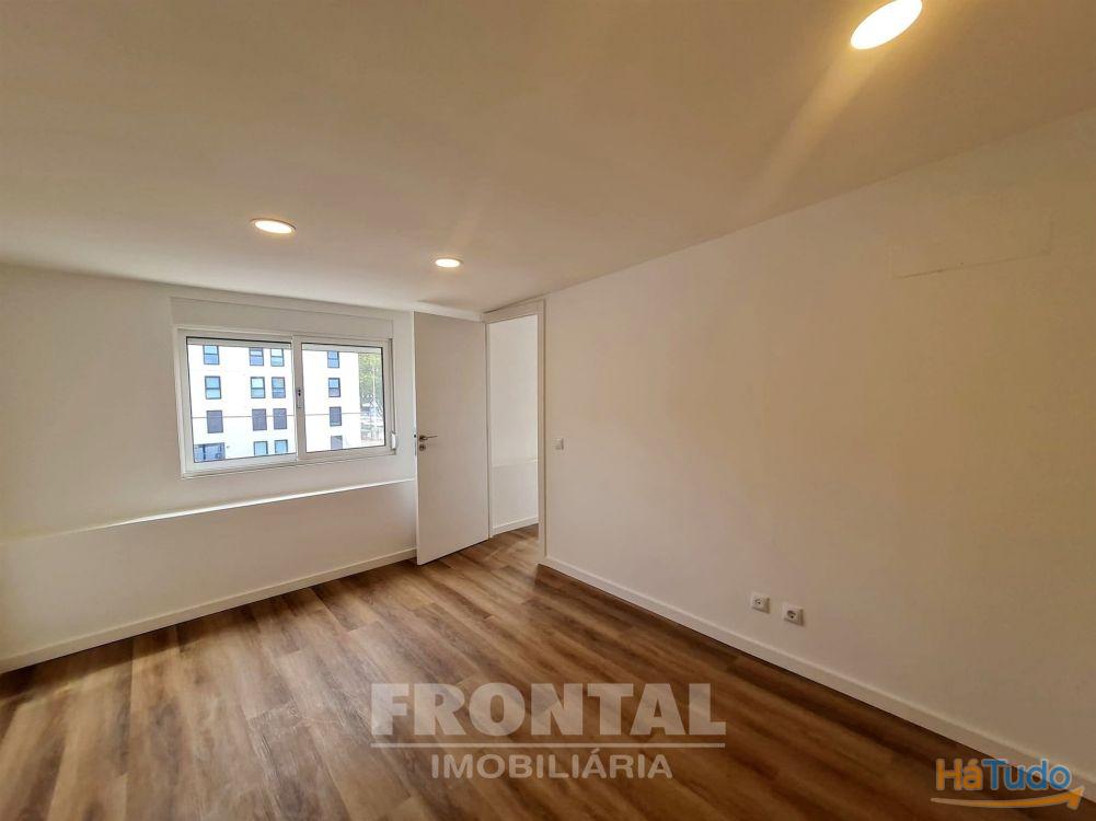 Moradia T2 Impecável e Renovada à venda | Paranhos, Porto Moradia T2 Impecável e Renovada à venda | Paranhos, Porto