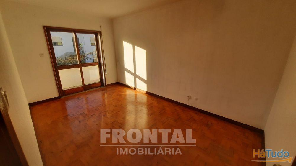 Apartamento T2 com 2 Frentes, Varandas e Lugar de Garagem | Gondomar, Porto Apartamento T2 com 2 Frentes, Varandas e Lugar de Garagem | Gondomar, Porto
