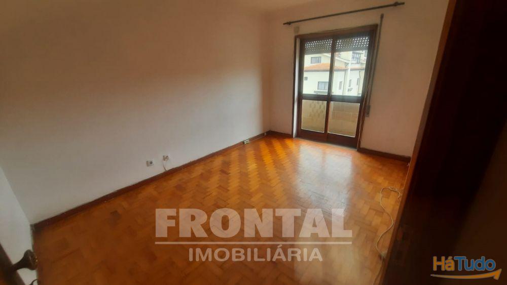 Apartamento T2 com 2 Frentes, Varandas e Lugar de Garagem | Gondomar, Porto Apartamento T2 com 2 Frentes, Varandas e Lugar de Garagem | Gondomar, Porto