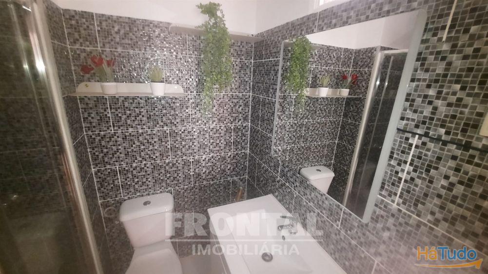 Apartamento T2 com 2 Frentes, Varandas e Lugar de Garagem | Gondomar, Porto Apartamento T2 com 2 Frentes, Varandas e Lugar de Garagem | Gondomar, Porto