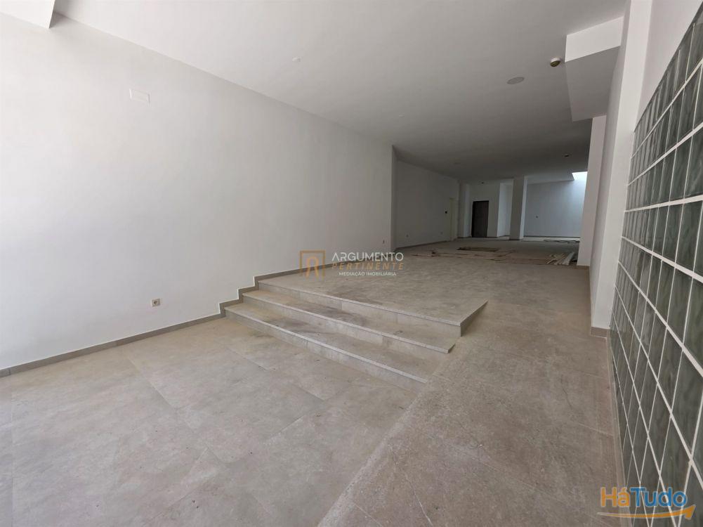 Loja para Restauração, Comércio ou Serviços ? Centro da Maia Loja para Restauração, Comércio ou Serviços ? Centro da Maia