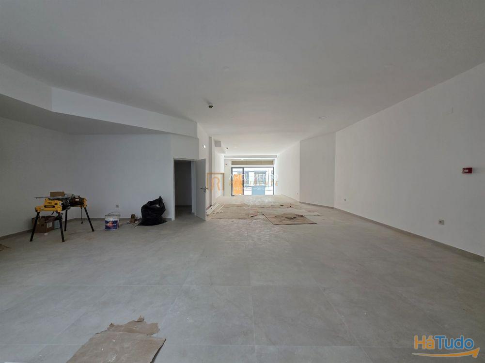 Loja para Restauração, Comércio ou Serviços ? Centro da Maia Loja para Restauração, Comércio ou Serviços ? Centro da Maia