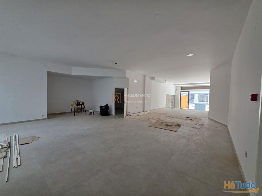 Loja para Restauração, Comércio ou Serviços ? Centro da Maia Loja para Restauração, Comércio ou Serviços ? Centro da Maia