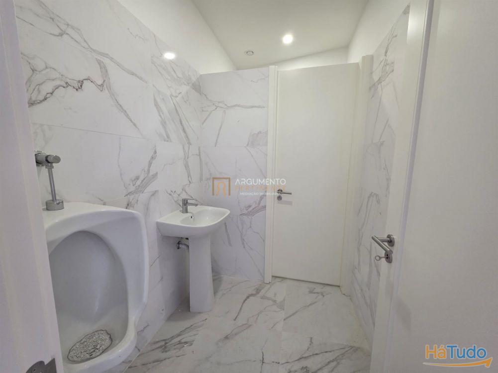 Loja para Restauração, Comércio ou Serviços ? Centro da Maia Loja para Restauração, Comércio ou Serviços ? Centro da Maia