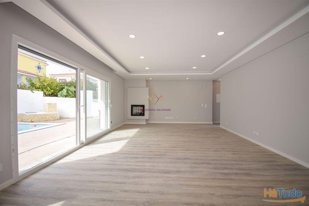 Moradia Térrea T4 com piscina em Azeitão Moradia Térrea T4 com piscina em Azeitão