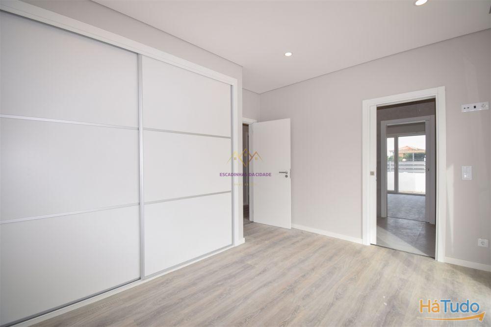 Moradia Térrea T4 com piscina em Azeitão Moradia Térrea T4 com piscina em Azeitão