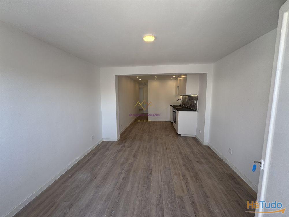 T2 Remodelado com Vista Rio e Ponte Vasco da Gama T2 Remodelado com Vista Rio e Ponte Vasco da Gama