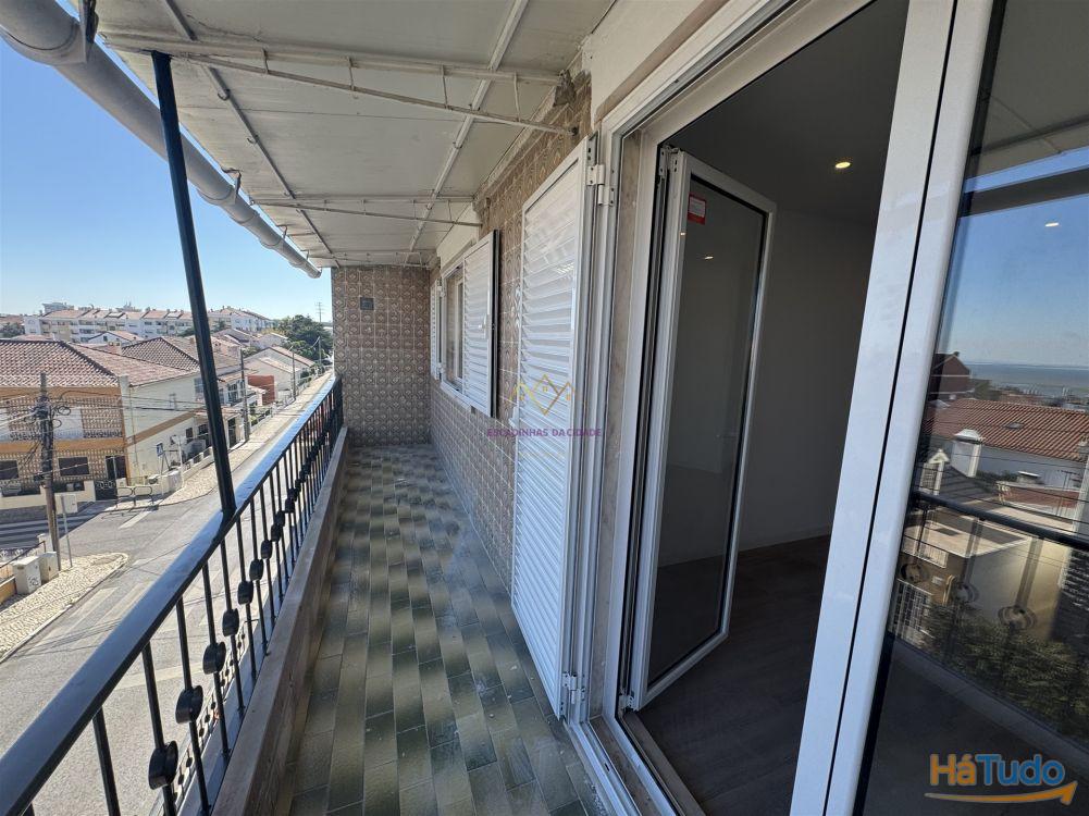 T2 Remodelado com Vista Rio e Ponte Vasco da Gama T2 Remodelado com Vista Rio e Ponte Vasco da Gama