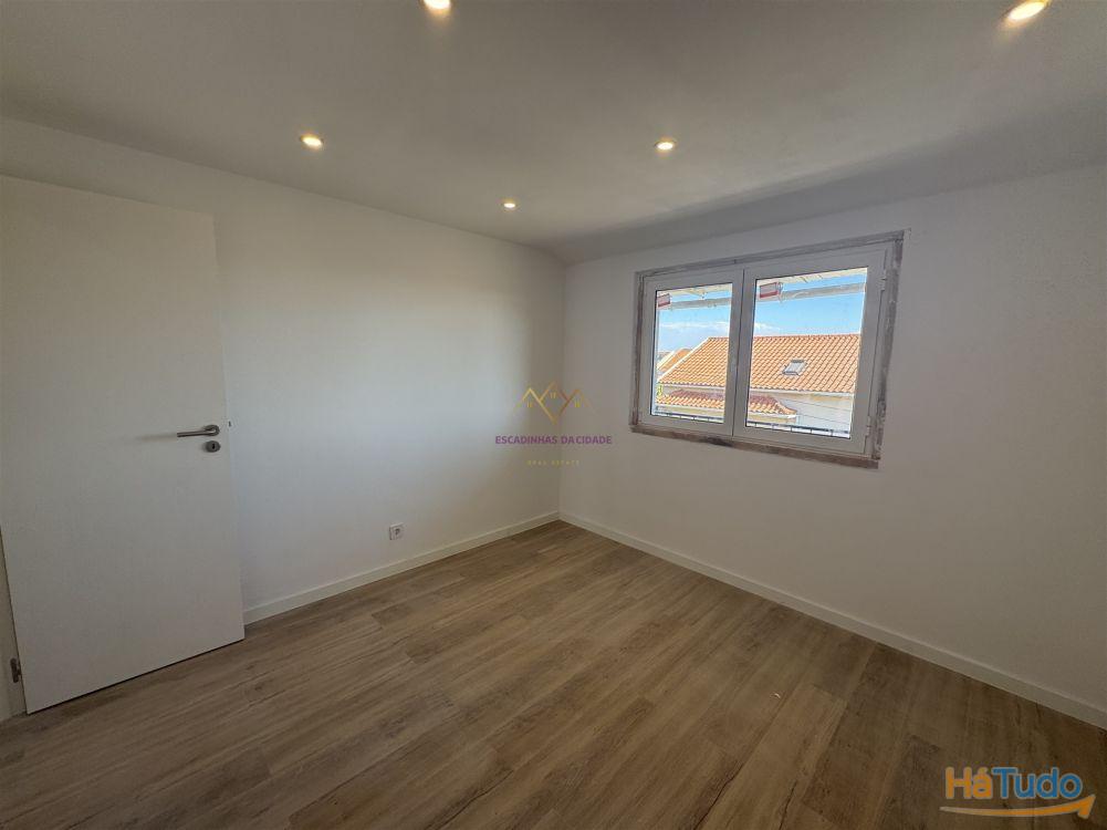 T2 Remodelado com Vista Rio e Ponte Vasco da Gama T2 Remodelado com Vista Rio e Ponte Vasco da Gama