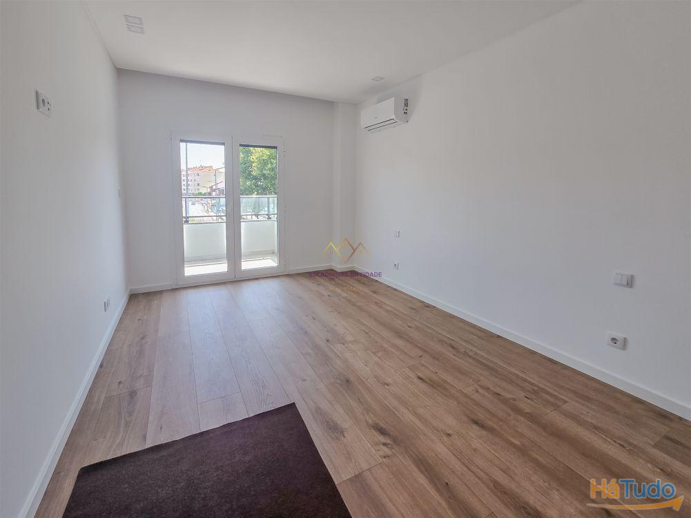 T3 com Piscina em Alverca T3 com Piscina em Alverca