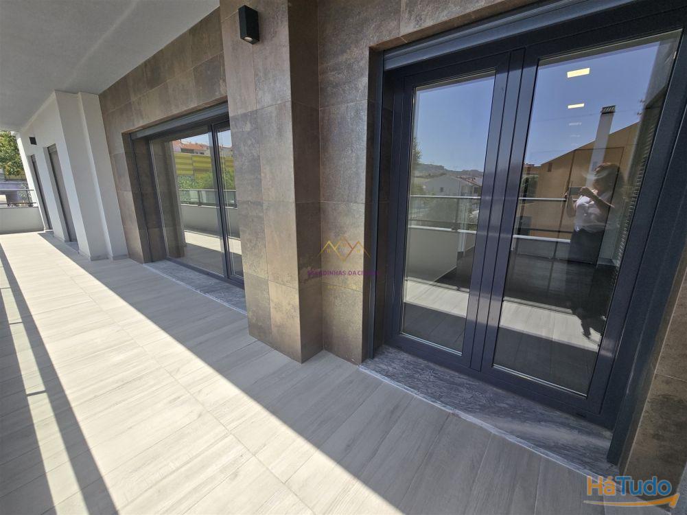 T3 com Piscina em Alverca T3 com Piscina em Alverca