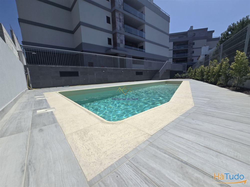 T3 com Piscina em Alverca T3 com Piscina em Alverca