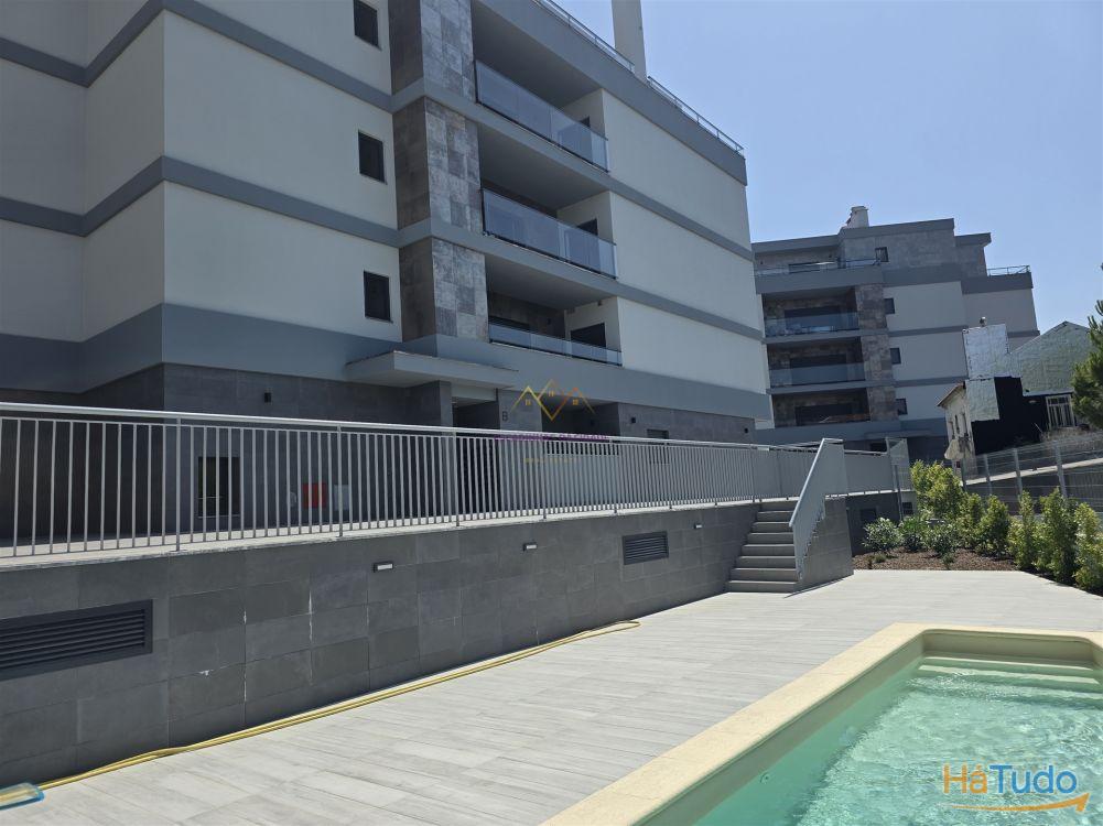 T3 com Piscina em Alverca T3 com Piscina em Alverca