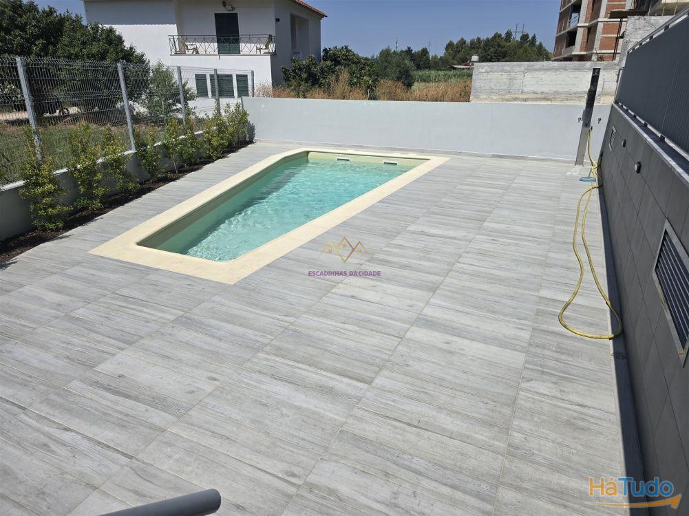 T3 com Piscina em Alverca T3 com Piscina em Alverca