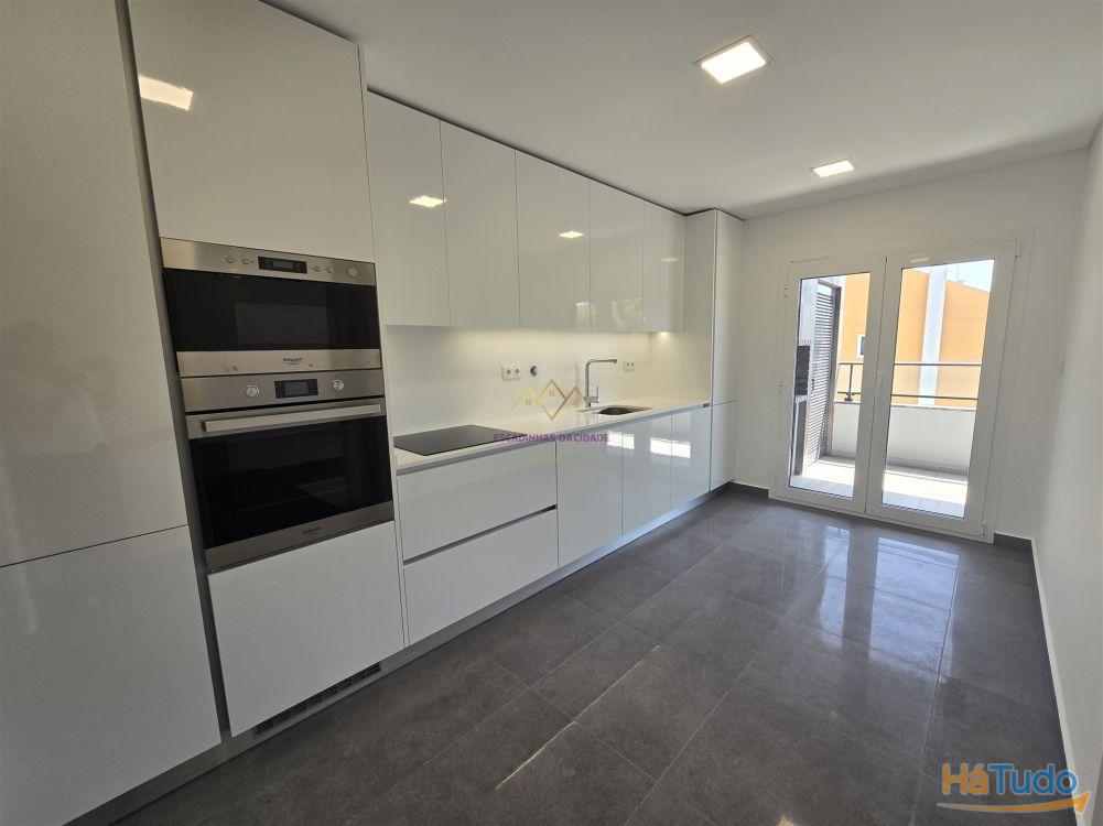 T3 com Piscina em Alverca T3 com Piscina em Alverca