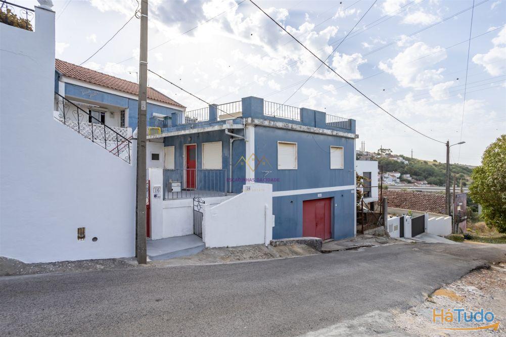 2 Moradias com elevado Potencial de Rentabilidade ? Serra da Silveira 2 Moradias com elevado Potencial de Rentabilidade ? Serra da Silveira