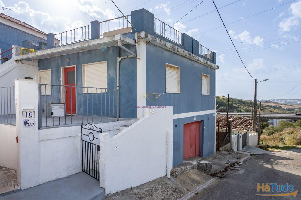 2 Moradias com elevado Potencial de Rentabilidade ? Serra da Silveira 2 Moradias com elevado Potencial de Rentabilidade ? Serra da Silveira