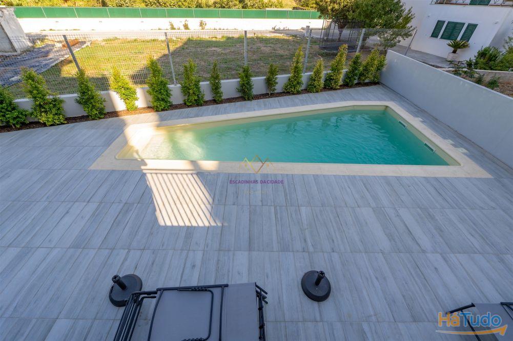T3 com Piscina em Alverca T3 com Piscina em Alverca