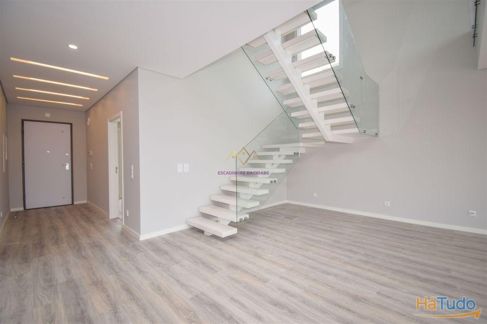 Moradia T4 Isolada com piscina em zona nobre de Azeitão Moradia T4 Isolada com piscina em zona nobre de Azeitão