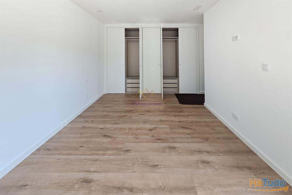 T3 com Piscina em Alverca T3 com Piscina em Alverca