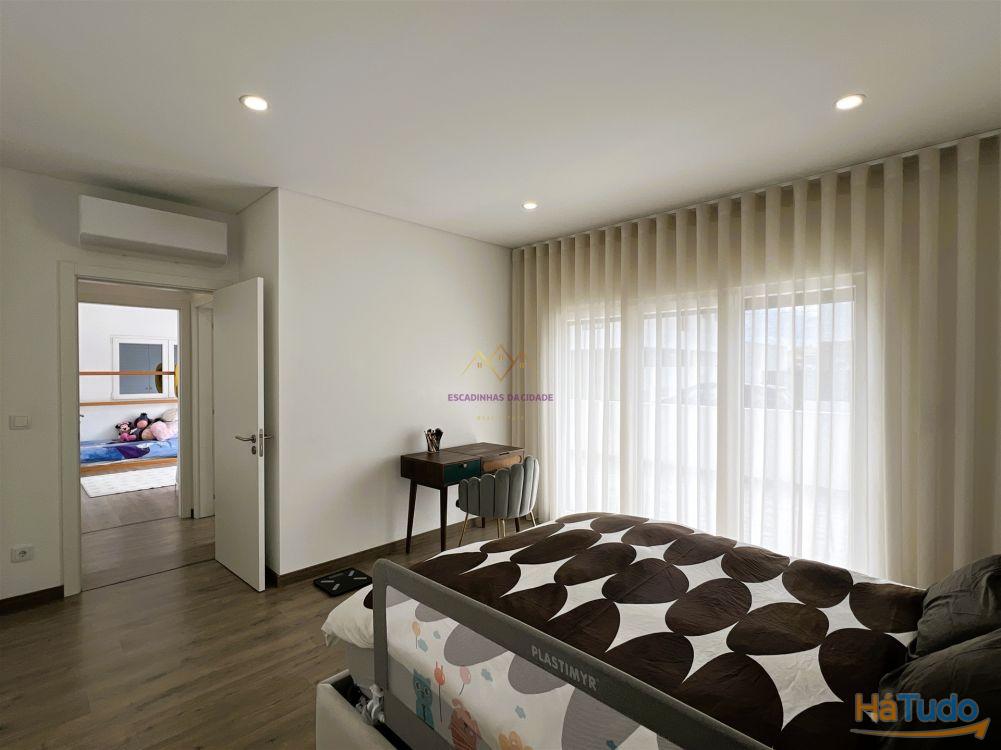 Moradia T4 para venda em Qta da Serralheira, Setúbal Moradia T4 para venda em Qta da Serralheira, Setúbal