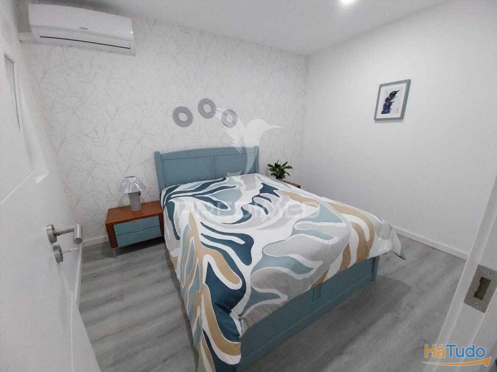 Moradia T1 Renovada ? Centro do Porto (junto à Rua Santa Catarina) Moradia T1 Renovada ? Centro do Porto (junto à Rua Santa Catarina)