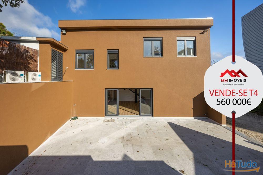 Moradia T4+1 | Renovada | Águas Santas | Terraço | Jardim | 3 Frentes | Pronta Moradia T4+1 | Renovada | Águas Santas | Terraço | Jardim | 3 Frentes | Pronta