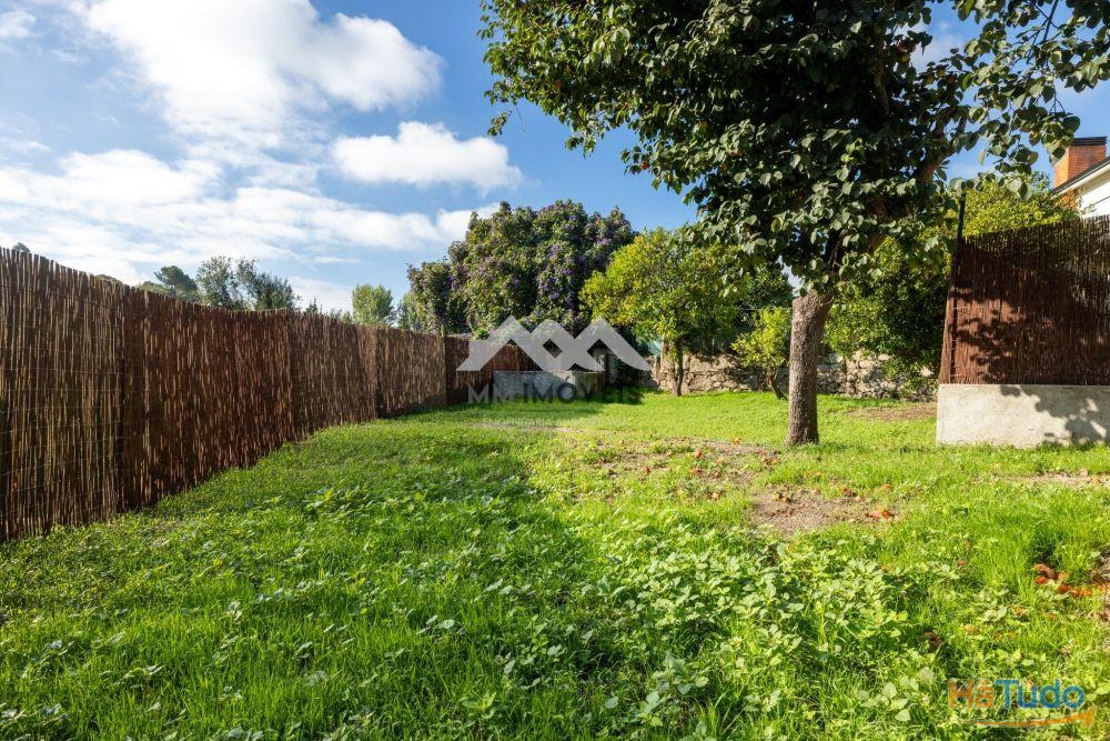 Moradia T4+1 | Renovada | Águas Santas | Terraço | Jardim | 3 Frentes | Pronta Moradia T4+1 | Renovada | Águas Santas | Terraço | Jardim | 3 Frentes | Pronta