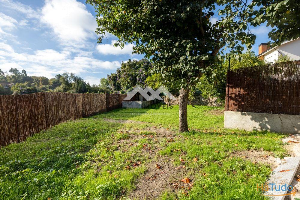 Moradia T4+1 | Renovada | Águas Santas | Terraço | Jardim | 3 Frentes | Pronta Moradia T4+1 | Renovada | Águas Santas | Terraço | Jardim | 3 Frentes | Pronta