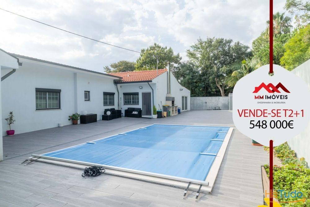 Moradia Térrea T2+1 | Folgosa - Maia | Piscina | Jardim | Terreno 721m2 Moradia Térrea T2+1 | Folgosa - Maia | Piscina | Jardim | Terreno 721m2