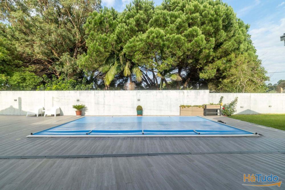 Moradia Térrea T2+1 | Folgosa - Maia | Piscina | Jardim | Terreno 721m2 Moradia Térrea T2+1 | Folgosa - Maia | Piscina | Jardim | Terreno 721m2