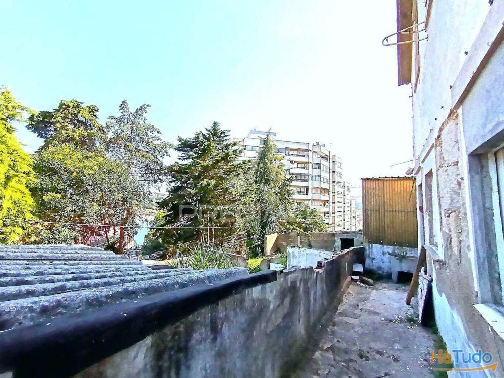 2 Moradias para recuperar - Freixo 2 Moradias para recuperar - Freixo