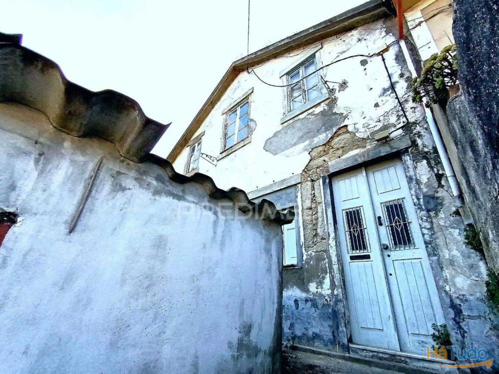 2 Moradias para recuperar - Freixo 2 Moradias para recuperar - Freixo