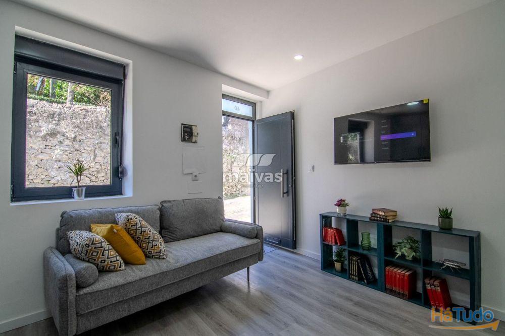 Moradia T1 prox Rua Santa Catarina Moradia T1 prox Rua Santa Catarina