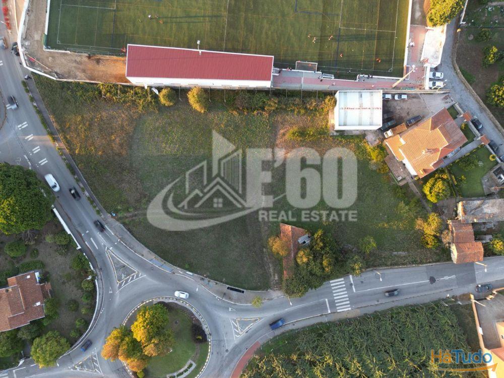 TERRENO PARA CONSTRUÇAO EM ALTURA OU COMERCIAL TERRENO PARA CONSTRUÇAO EM ALTURA OU COMERCIAL