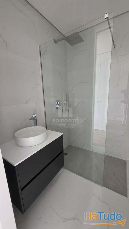 Moradia em Banda T3 com terraço em Gondomar Moradia em Banda T3 com terraço em Gondomar