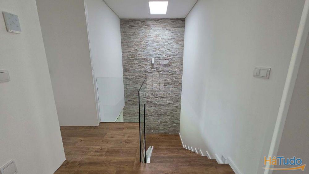 Moradia em Banda T3 com terraço em Gondomar Moradia em Banda T3 com terraço em Gondomar