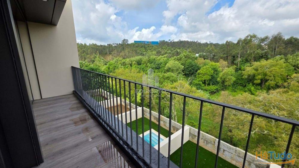 Moradia em Banda T3 com terraço em Gondomar Moradia em Banda T3 com terraço em Gondomar