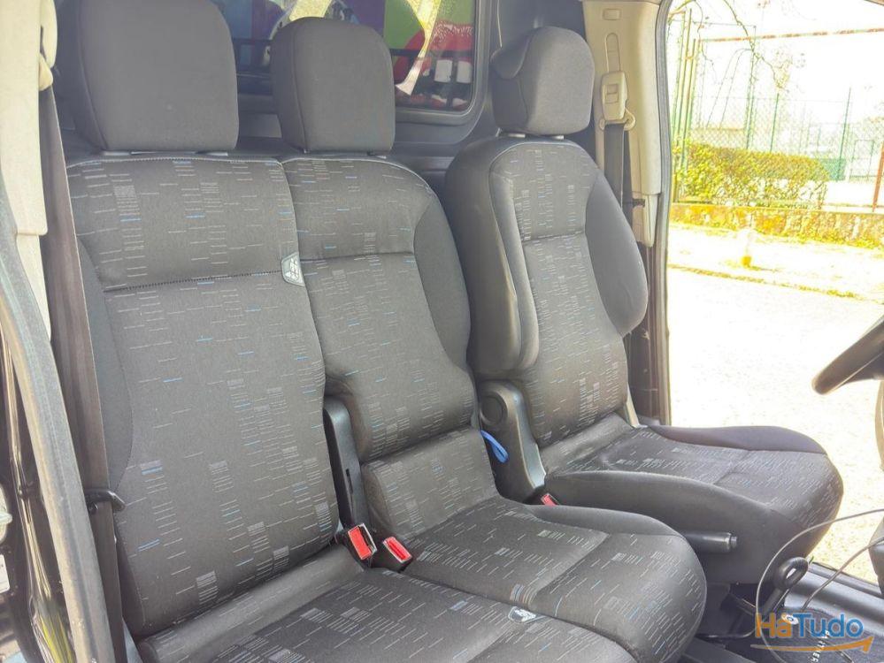 Peugeot Partner 1.6 HDi L1 Premium Automática Peugeot Partner 1.6 HDi L1 Premium Automática