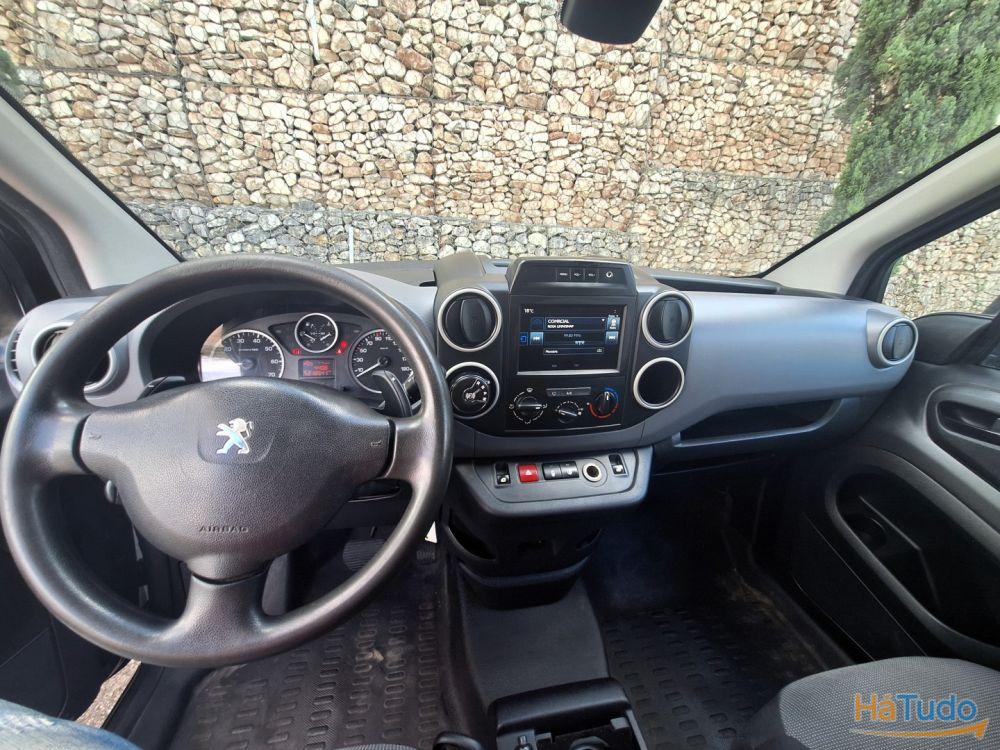 Peugeot Partner 1.6 HDi L1 Premium Automática Peugeot Partner 1.6 HDi L1 Premium Automática