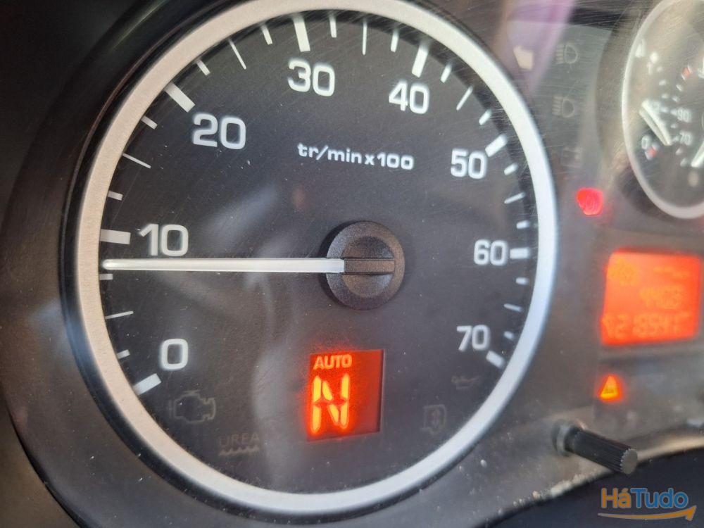 Peugeot Partner 1.6 HDi L1 Premium Automática Peugeot Partner 1.6 HDi L1 Premium Automática