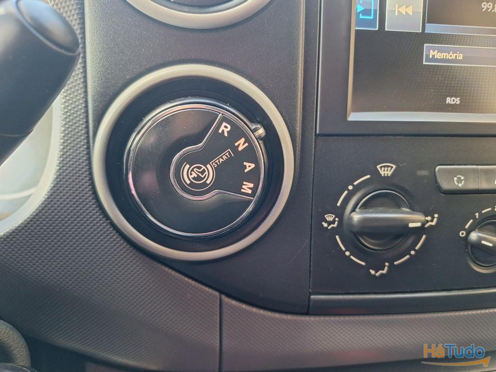 Peugeot Partner 1.6 HDi L1 Premium Automática Peugeot Partner 1.6 HDi L1 Premium Automática