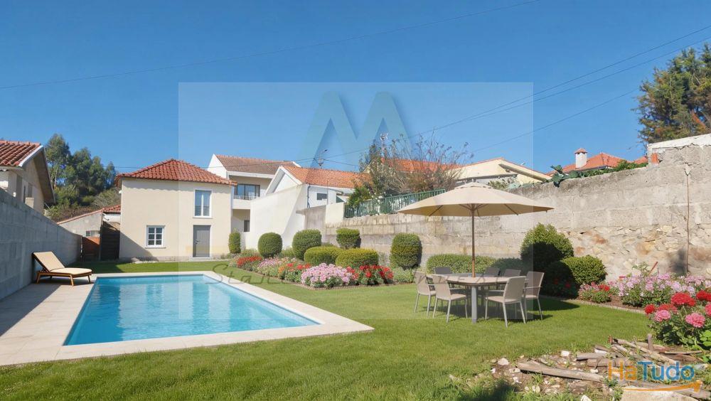 Moradia com terreno em estado de ruína na freguesia de Retorta em Vila do Conde Moradia com terreno em estado de ruína na freguesia de Retorta em Vila do Conde