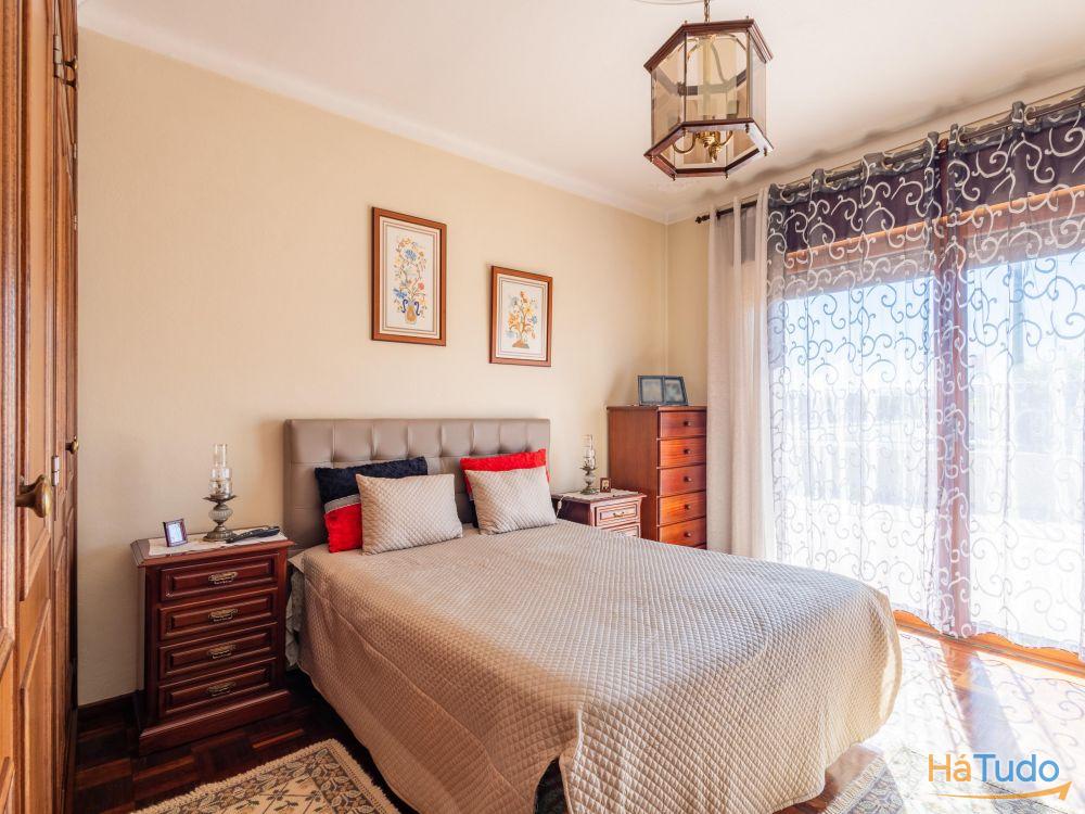 Moradia T6 com 3.150m² de Terreno a 400m da Praia da Leirosa - Excelente Oportunidade de Investimento Moradia T6 com 3.150m² de Terreno a 400m da Praia da Leirosa - Excelente Oportunidade de Investimento