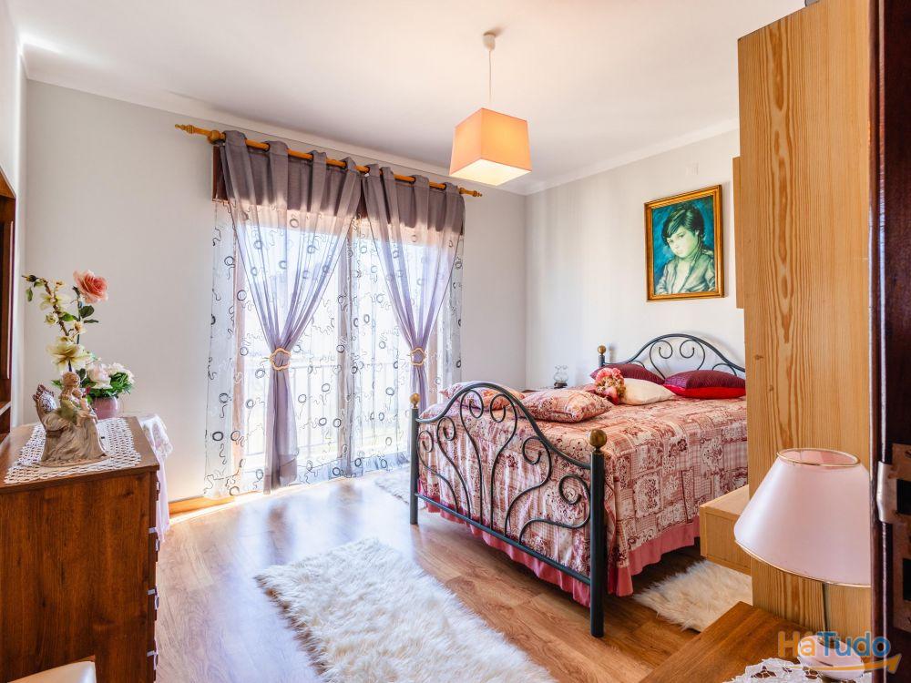 Moradia T6 com 3.150m² de Terreno a 400m da Praia da Leirosa - Excelente Oportunidade de Investimento Moradia T6 com 3.150m² de Terreno a 400m da Praia da Leirosa - Excelente Oportunidade de Investimento