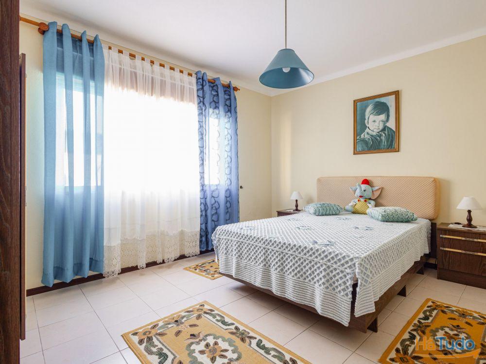 Moradia T6 com 3.150m² de Terreno a 400m da Praia da Leirosa - Excelente Oportunidade de Investimento Moradia T6 com 3.150m² de Terreno a 400m da Praia da Leirosa - Excelente Oportunidade de Investimento