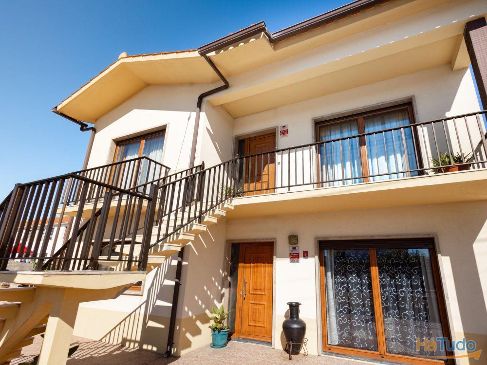 Moradia T6 com 3.150m² de Terreno a 400m da Praia da Leirosa - Excelente Oportunidade de Investimento Moradia T6 com 3.150m² de Terreno a 400m da Praia da Leirosa - Excelente Oportunidade de Investimento