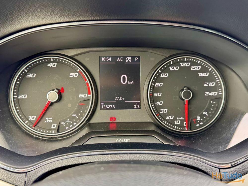Seat Arona 1.6 TDI Xcellence DSG Seat Arona 1.6 TDI Xcellence DSG