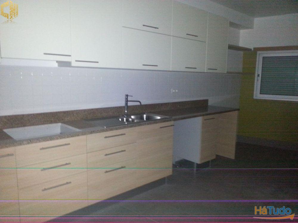 V2 em Vale do Vime V2 em Vale do Vime