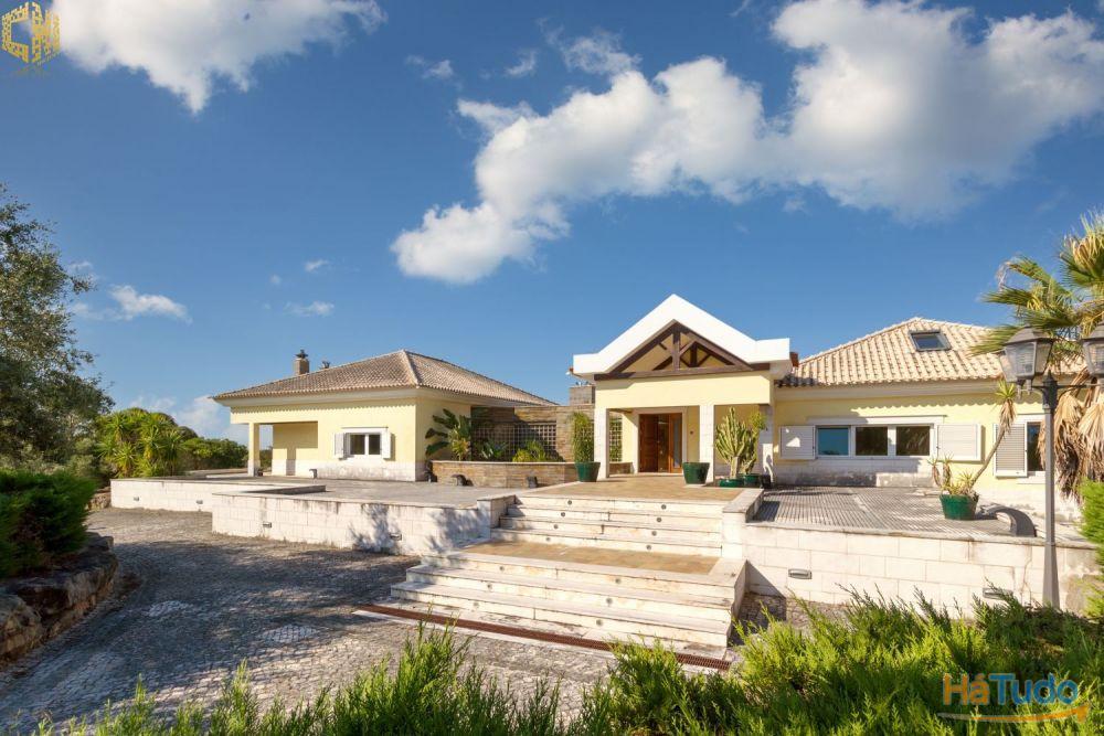 V8 com 5 suites V8 com 5 suites